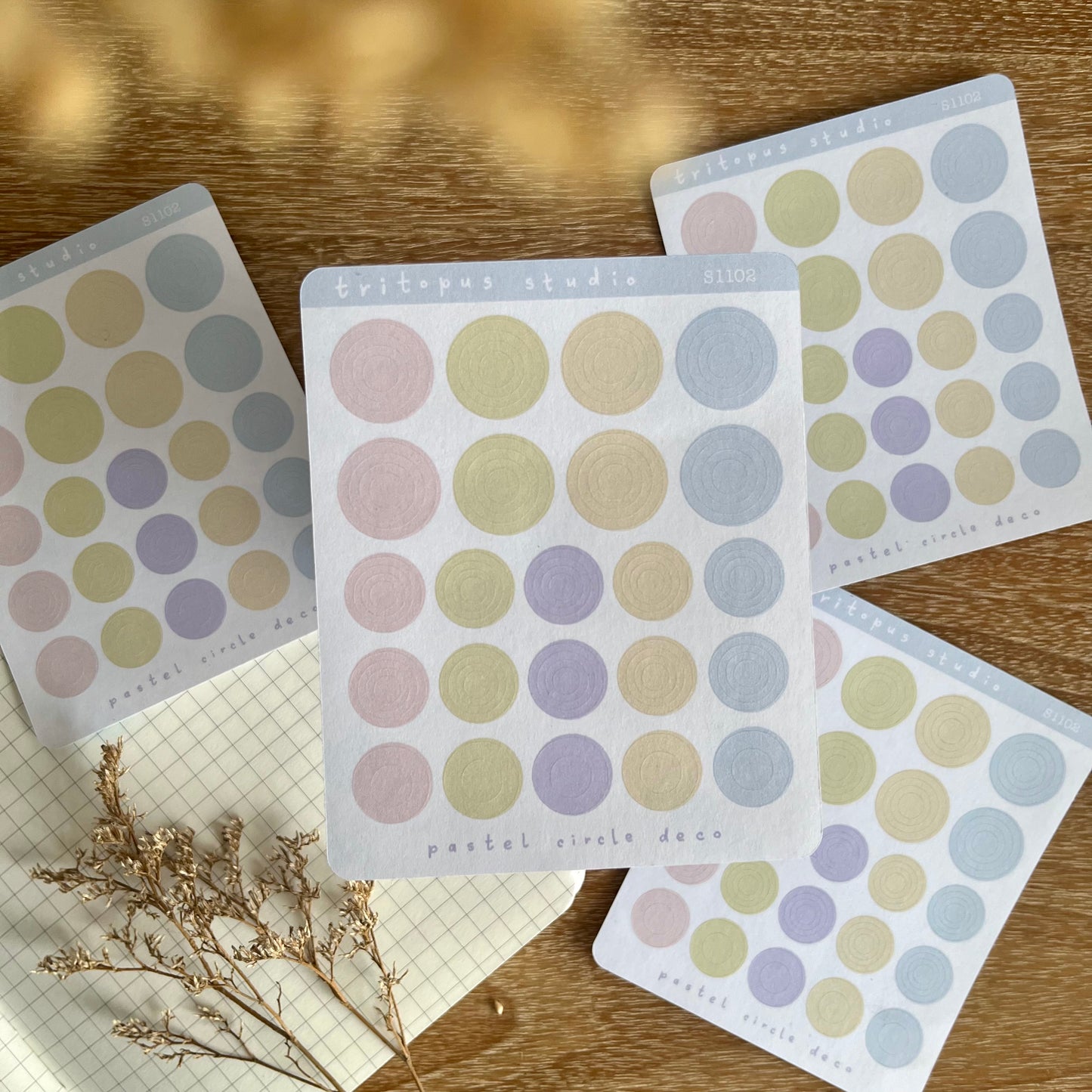 Circle and Eyelet Stickersheet