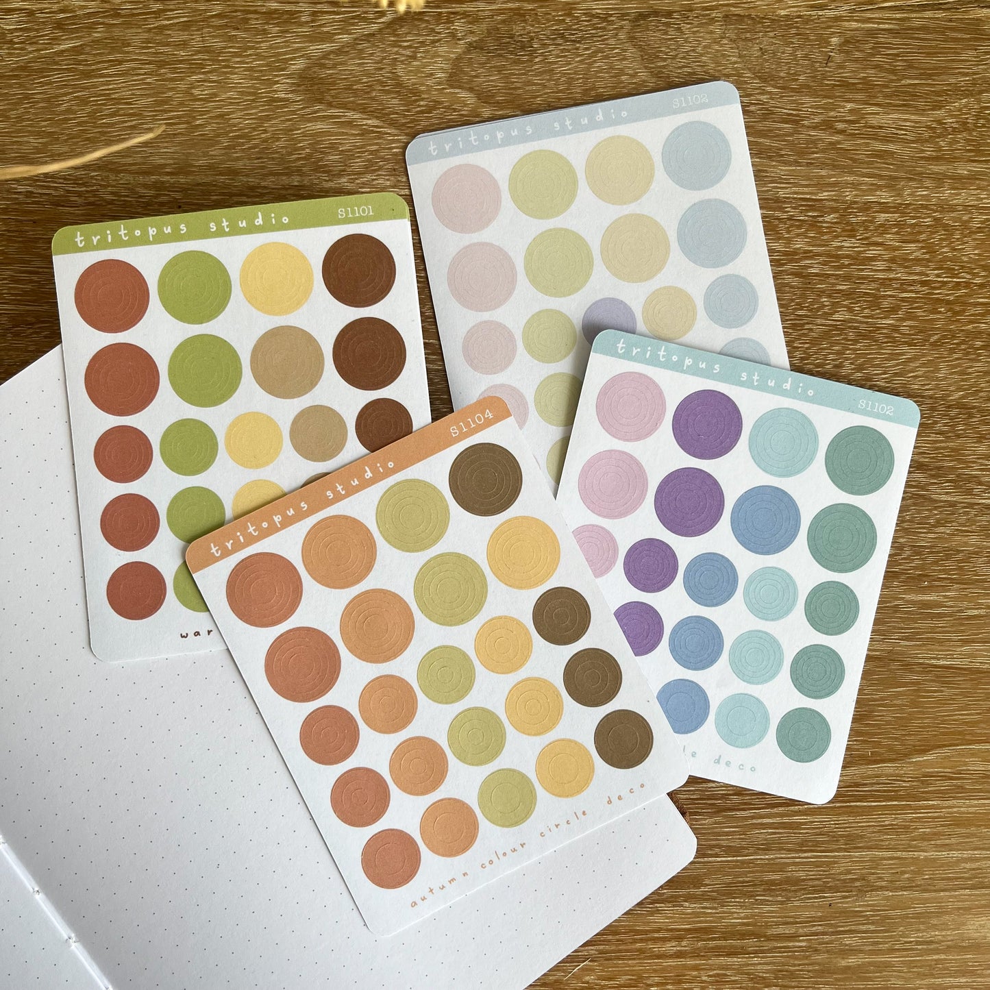 Circle and Eyelet Stickersheet