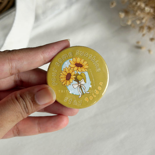 "stay golden" sunflower button badge 44mm